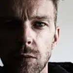 Sådan bruger du en skægbørste korrekt: trin-for-trin guide til blødere, sundere skæg